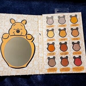 Winnie the Pooh Eyeshadow Palette